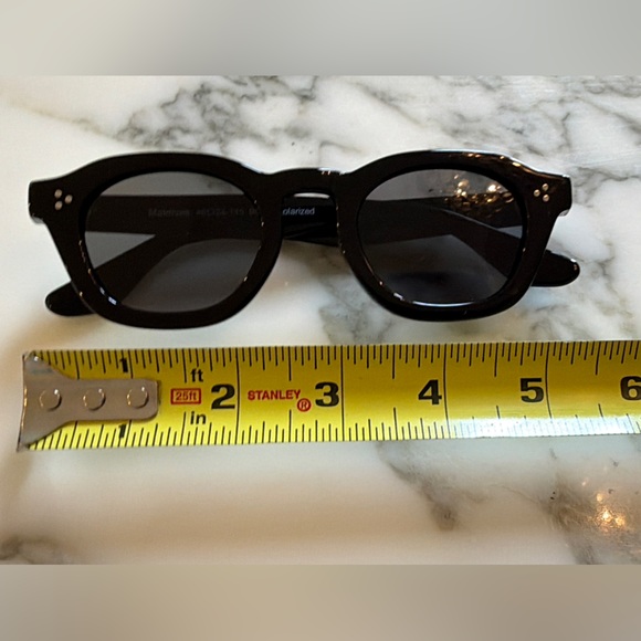 NIB Quince Maldives Polarized Acetate Black Sunglasses with Grey Lens - Picture 7 of 14